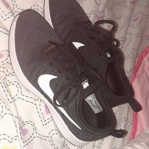 Nike shoes